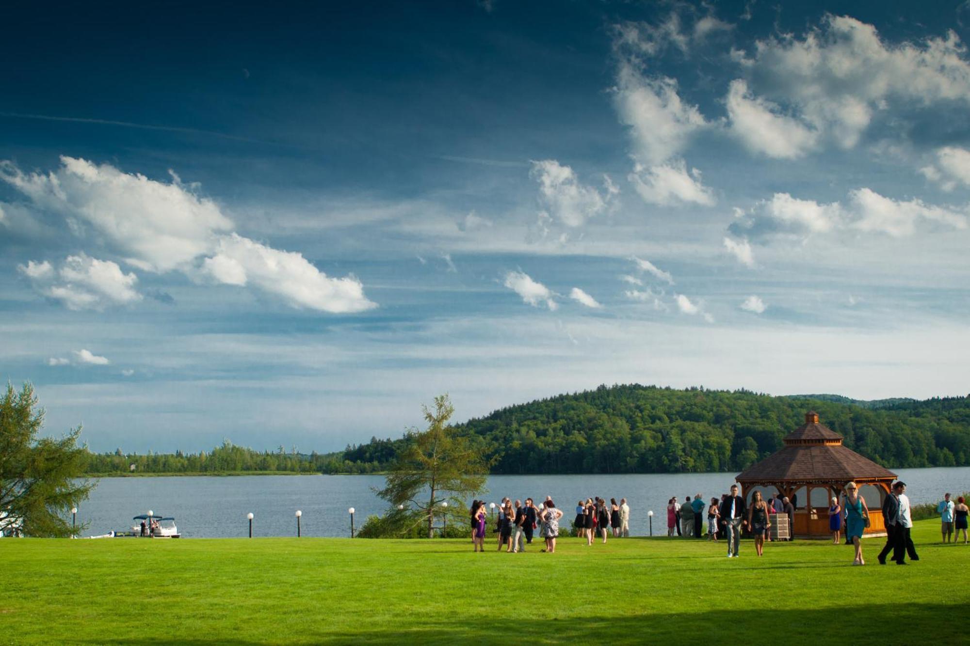 Le Manoir Du Lac Delage Stoneham Kültér fotó